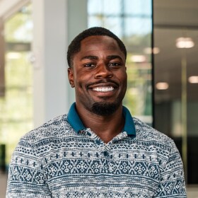 Staff member Laumega Lamour from ID_a963fe