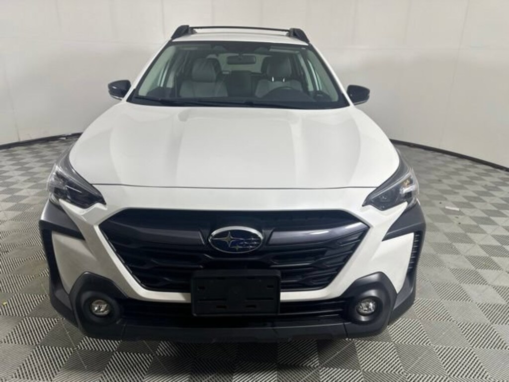 Used 2025 Subaru Outback Premium SUV