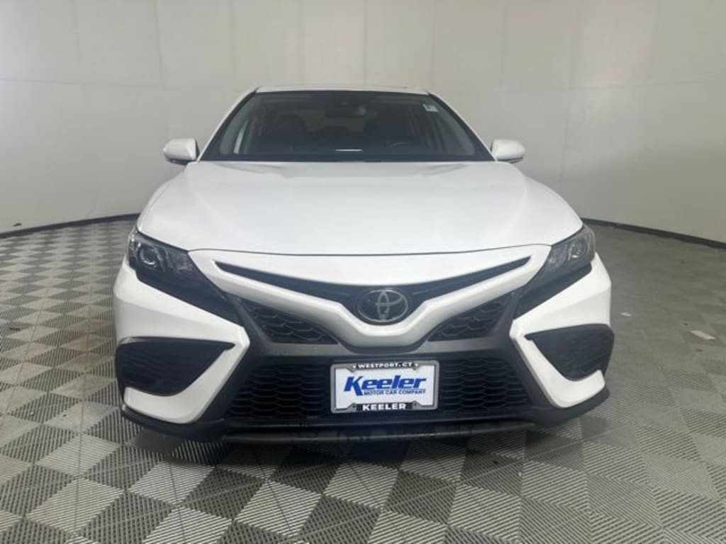 Certified 2022 Toyota Camry SE Sedan