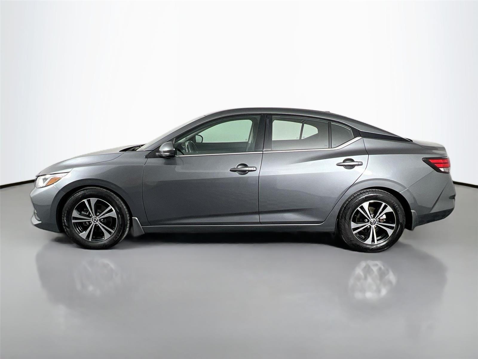 2020 Nissan Sentra SV photo 3