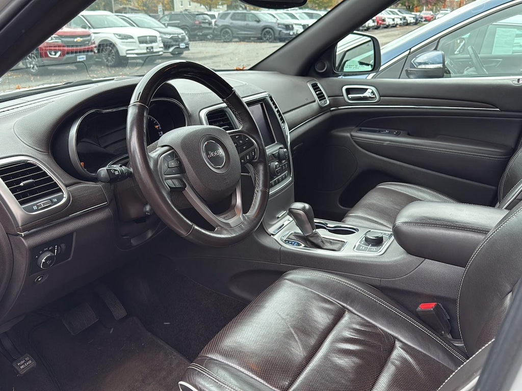 Used 2018 Jeep Grand Cherokee Overland 4x4 SUV