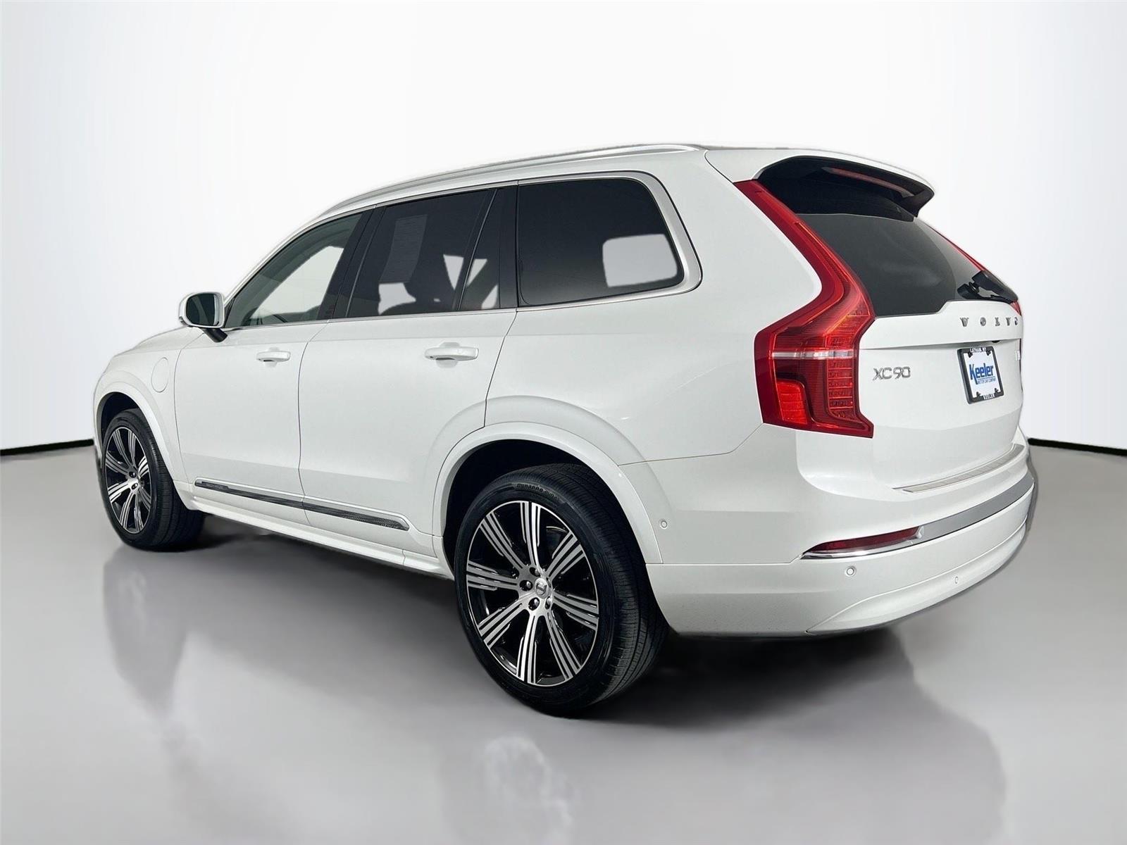 2024 Volvo XC90 Plus - Photo 3