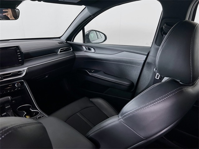 2024 Kia K5 GT-Line photo 22