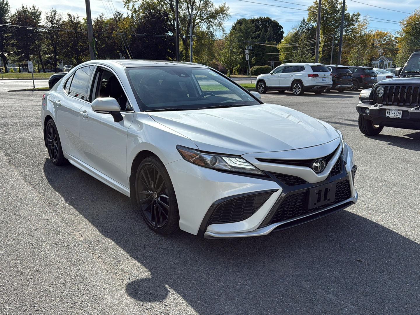 2021 Toyota Camry XSE photo 2
