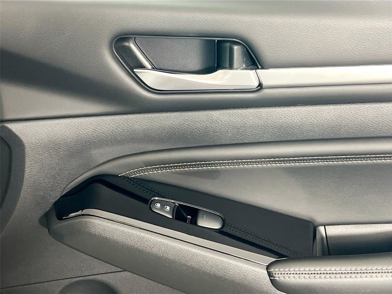 2022 Nissan Altima SV - Photo 29