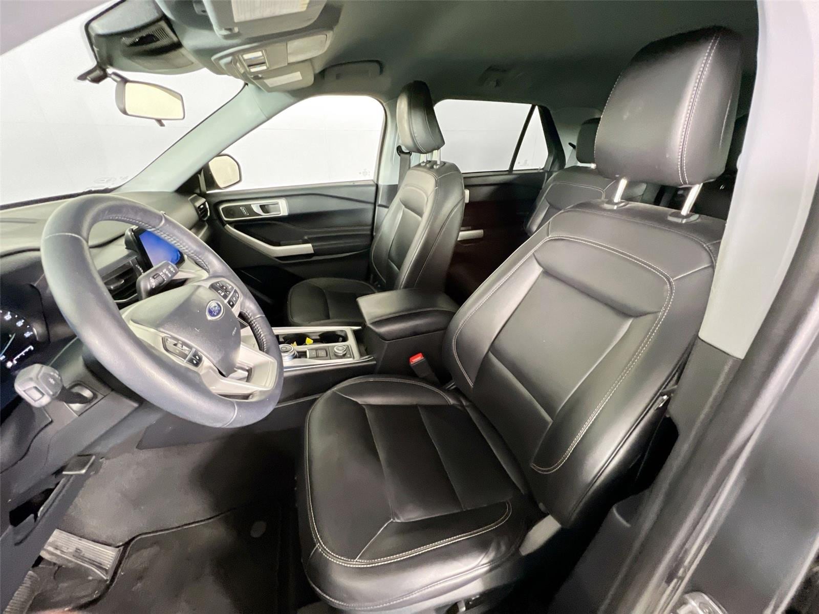 2022 Ford Explorer XLT - Photo 21