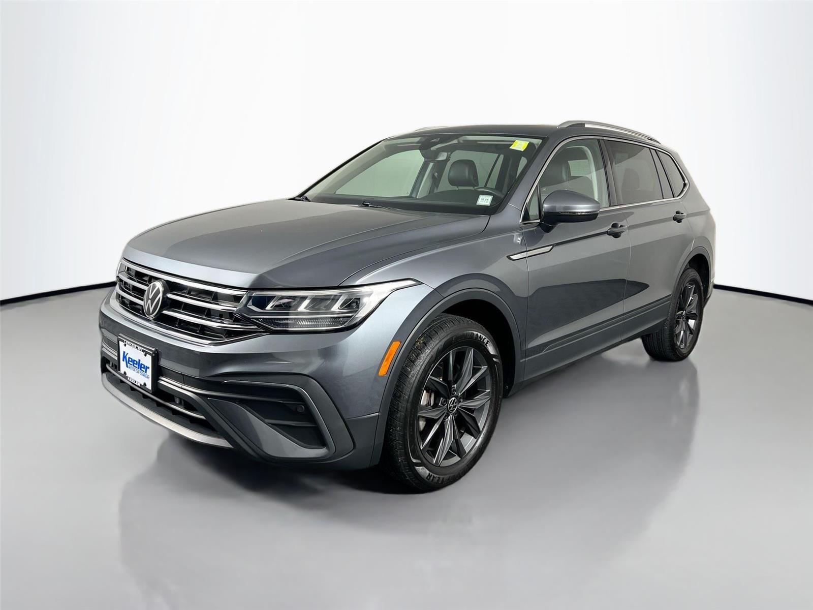2022 Volkswagen Tiguan SE photo 2