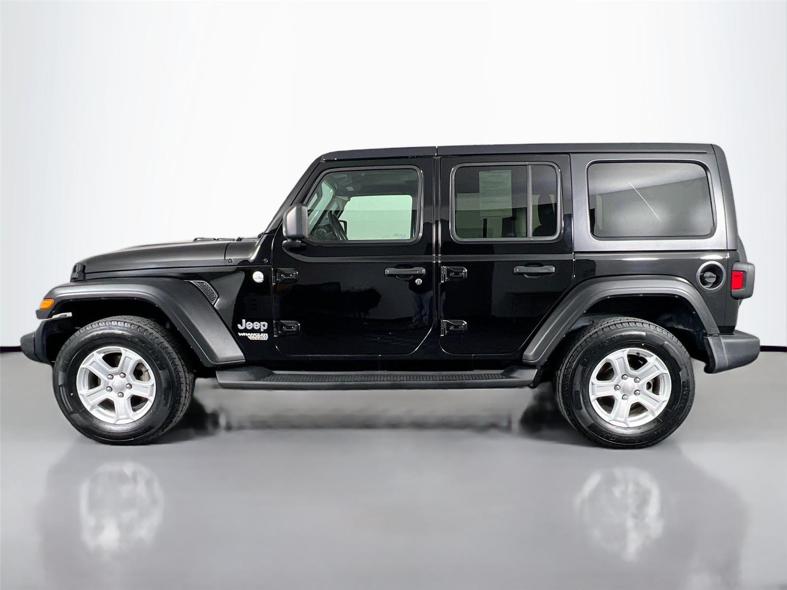 2019 Jeep Wrangler Unlimited Sport photo 3