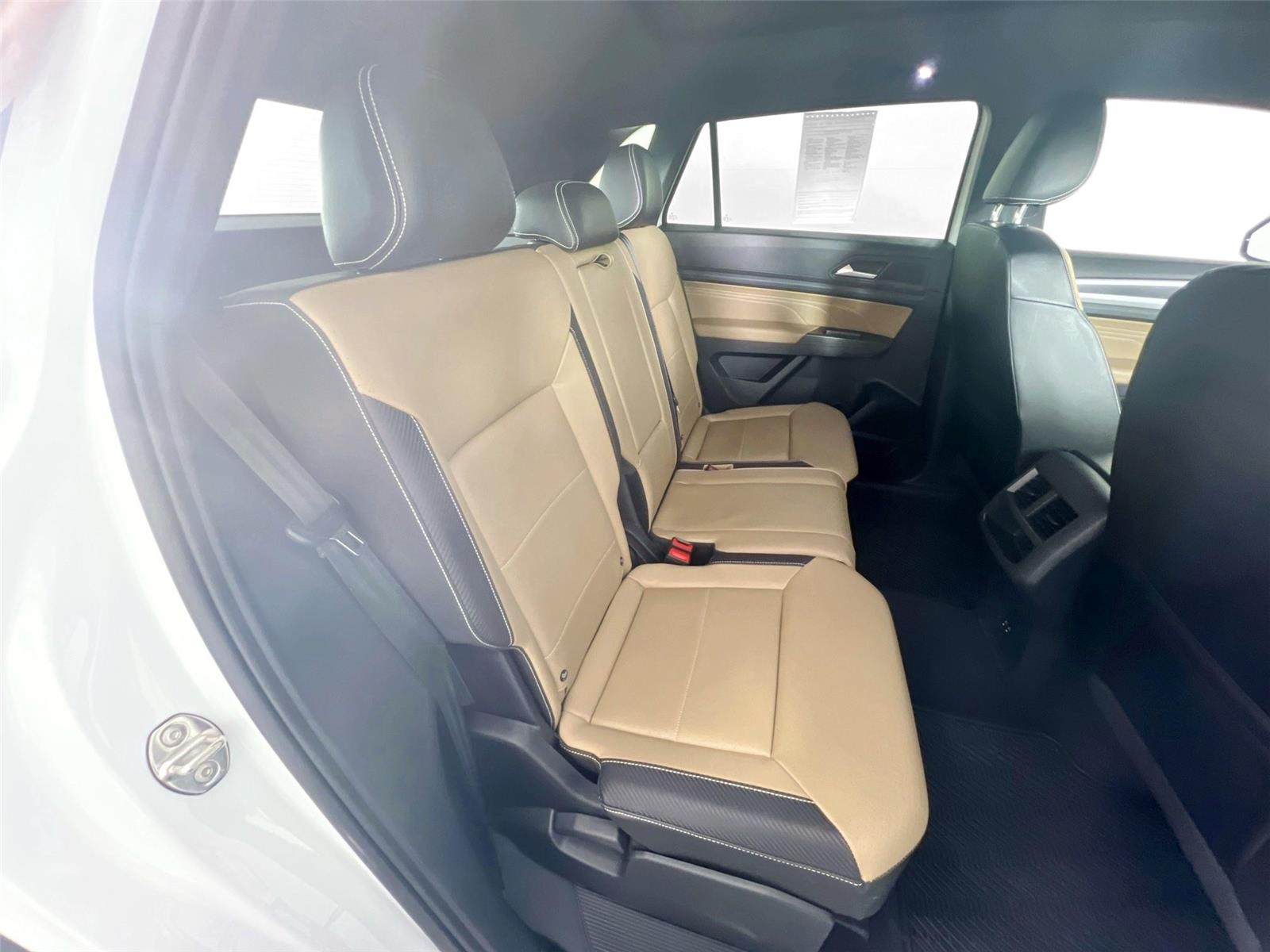 2022 Volkswagen Atlas Cross Sport SE w/Tech - Photo 26