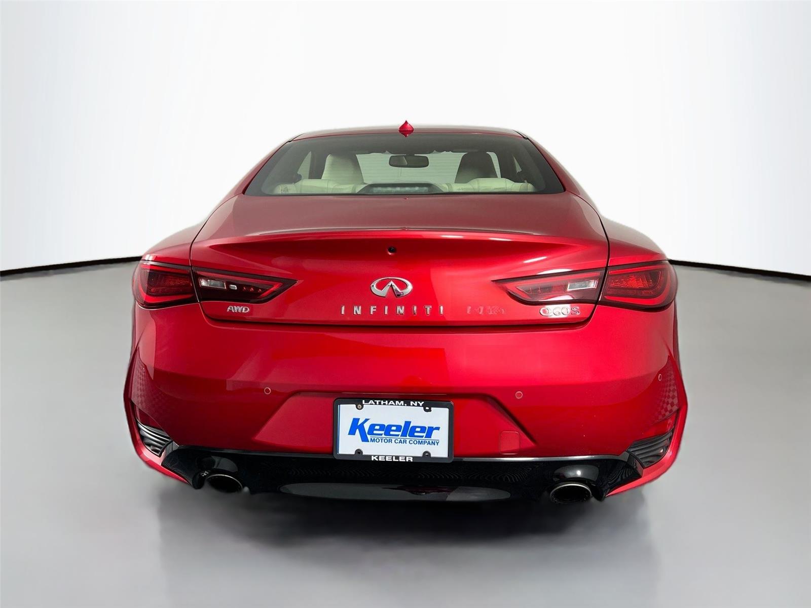 2017 Infiniti Q60 3.0t Red Sport 400 Coupe photo 4