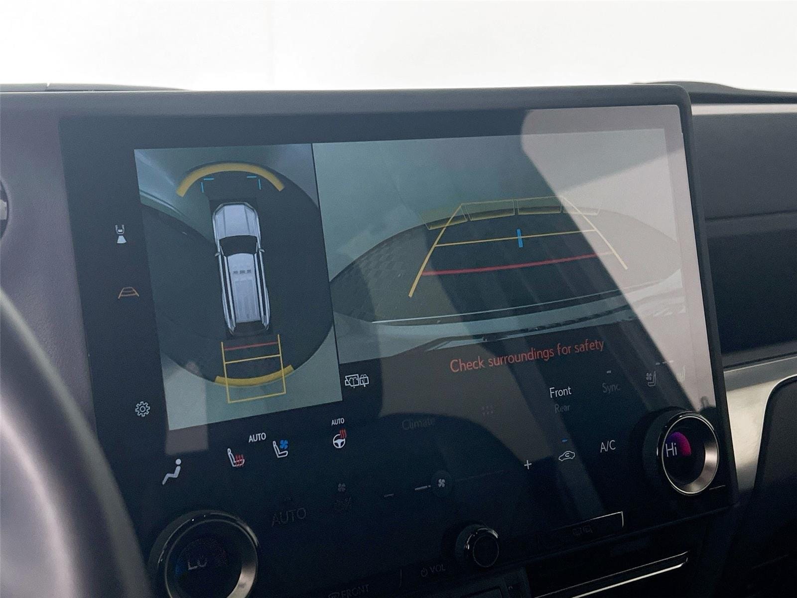 2025 Lexus GX Luxury - Photo 12