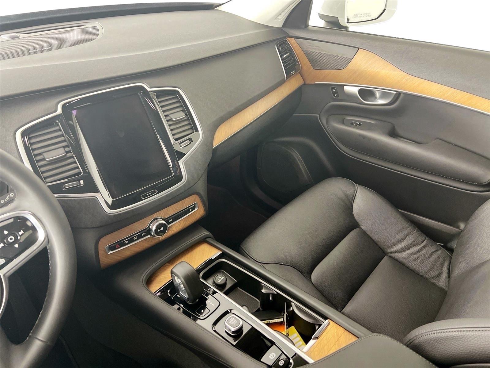 2024 Volvo XC90 Plus - Photo 23