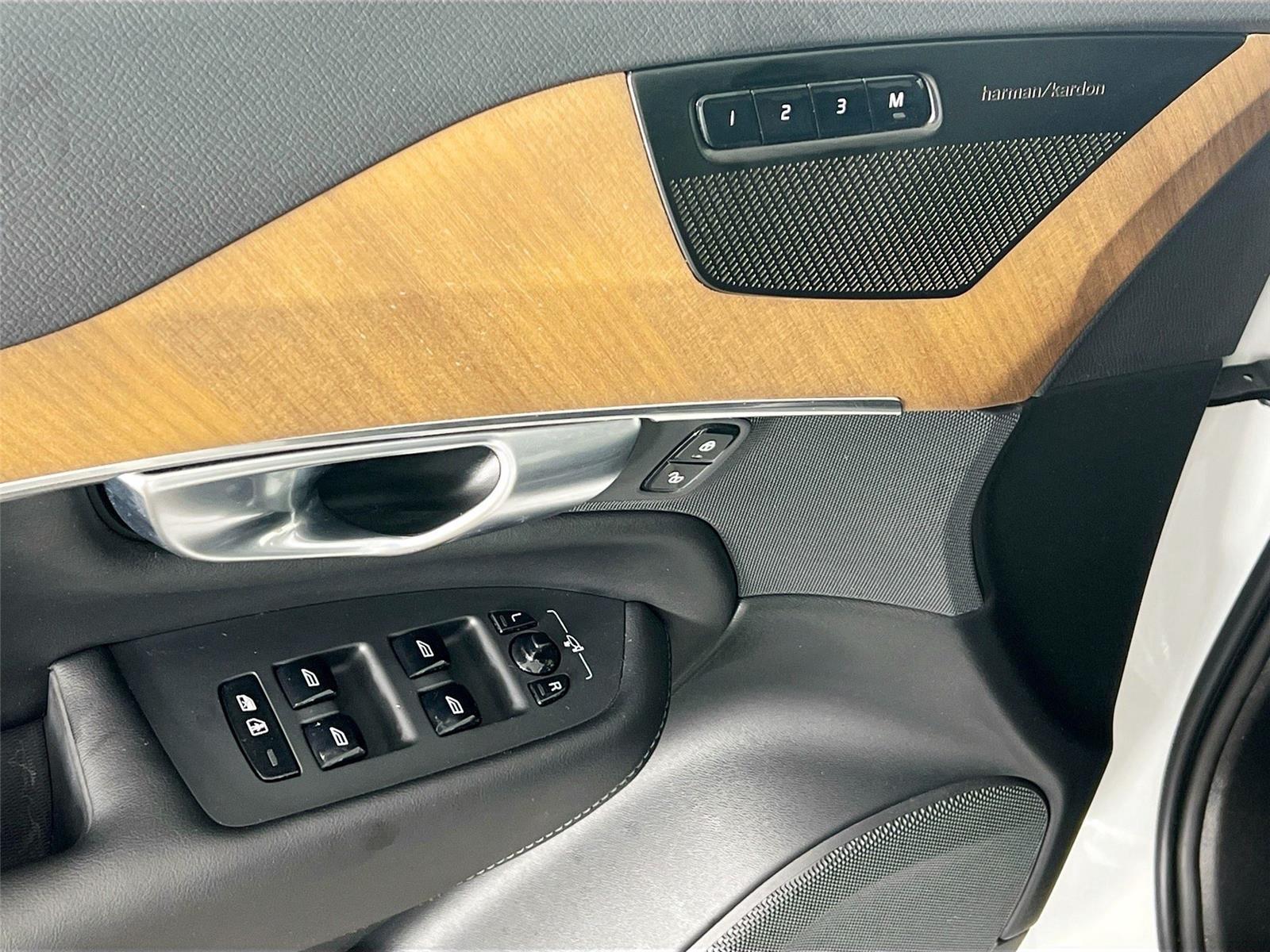2024 Volvo XC90 Plus - Photo 19