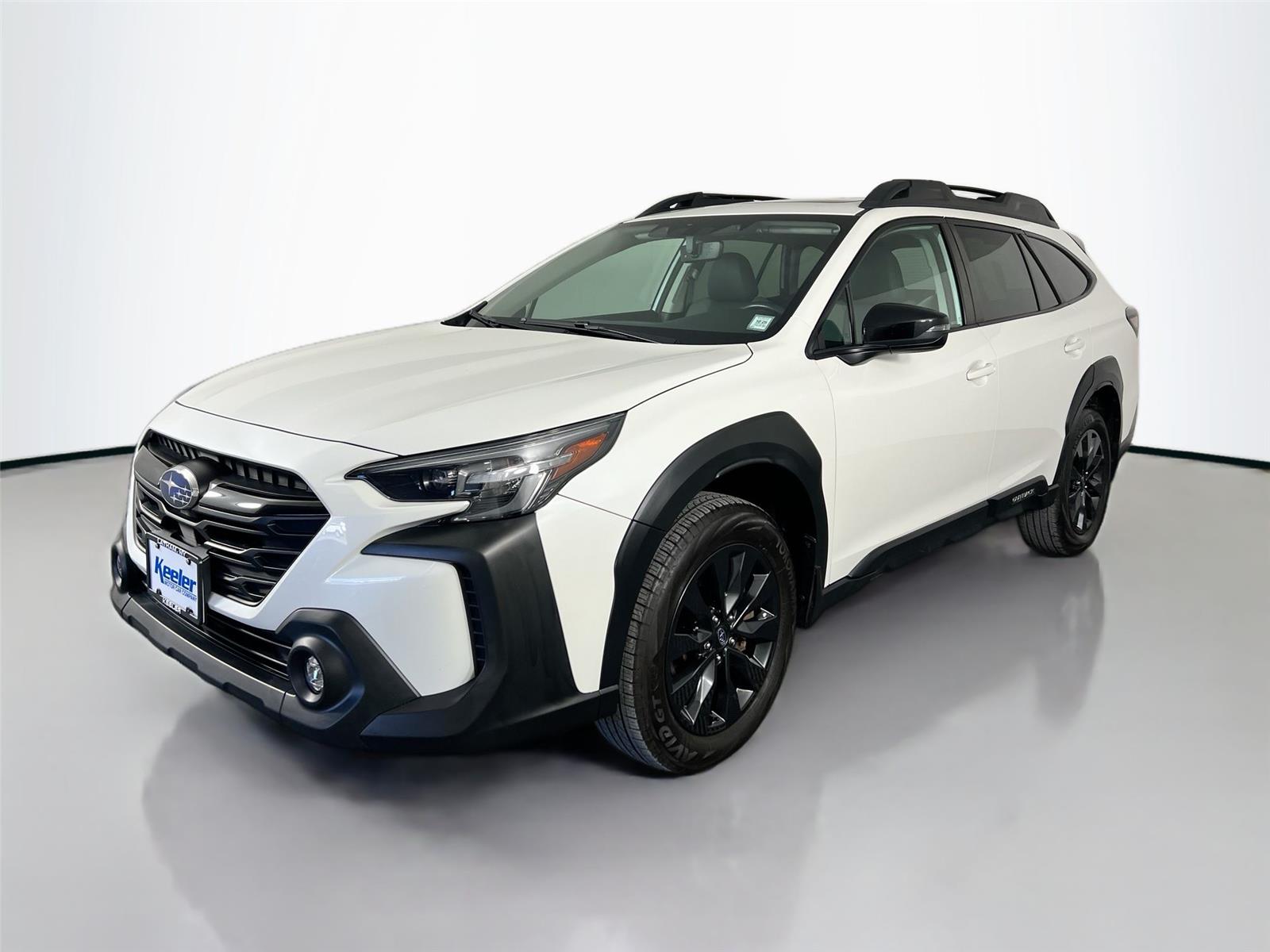 2023 Subaru Outback Onyx Edition photo 2