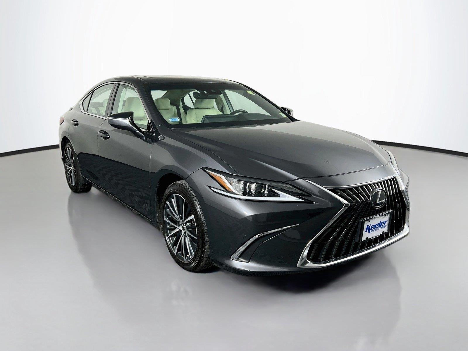 2022 Lexus ES 350 - Photo 8