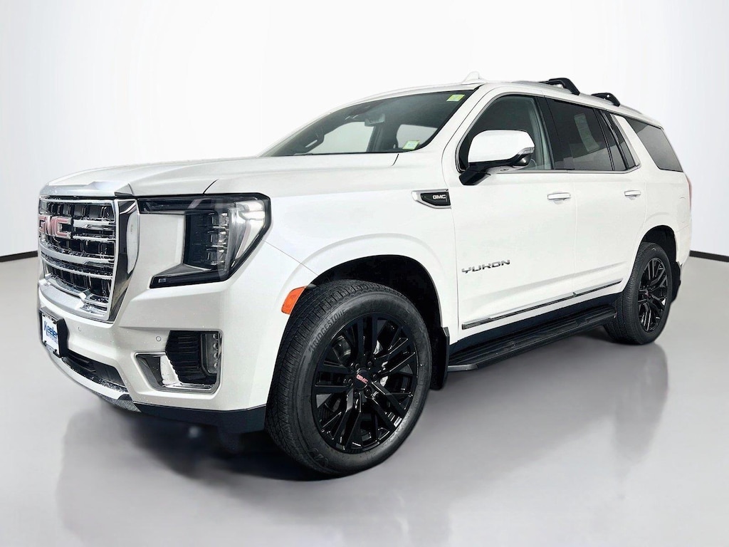 Used 2023 GMC Yukon SLT SUV