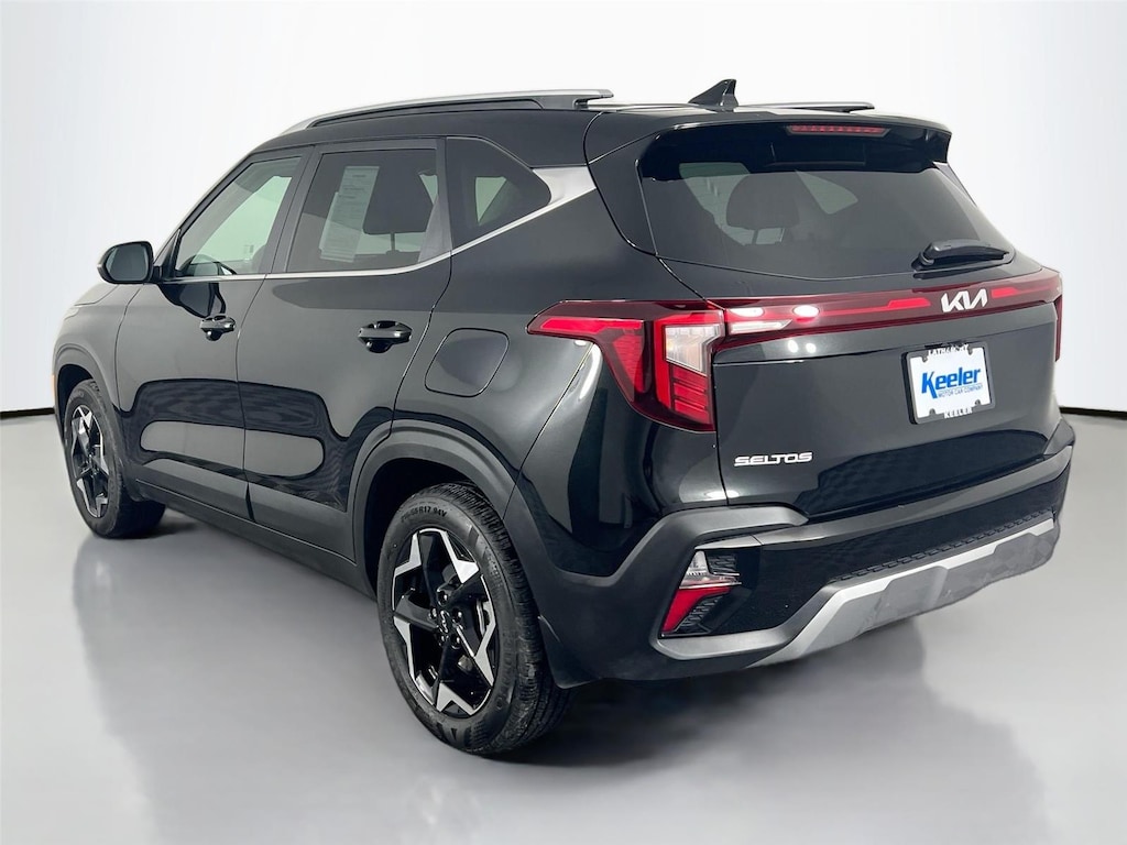 Used 2024 Kia Seltos EX SUV
