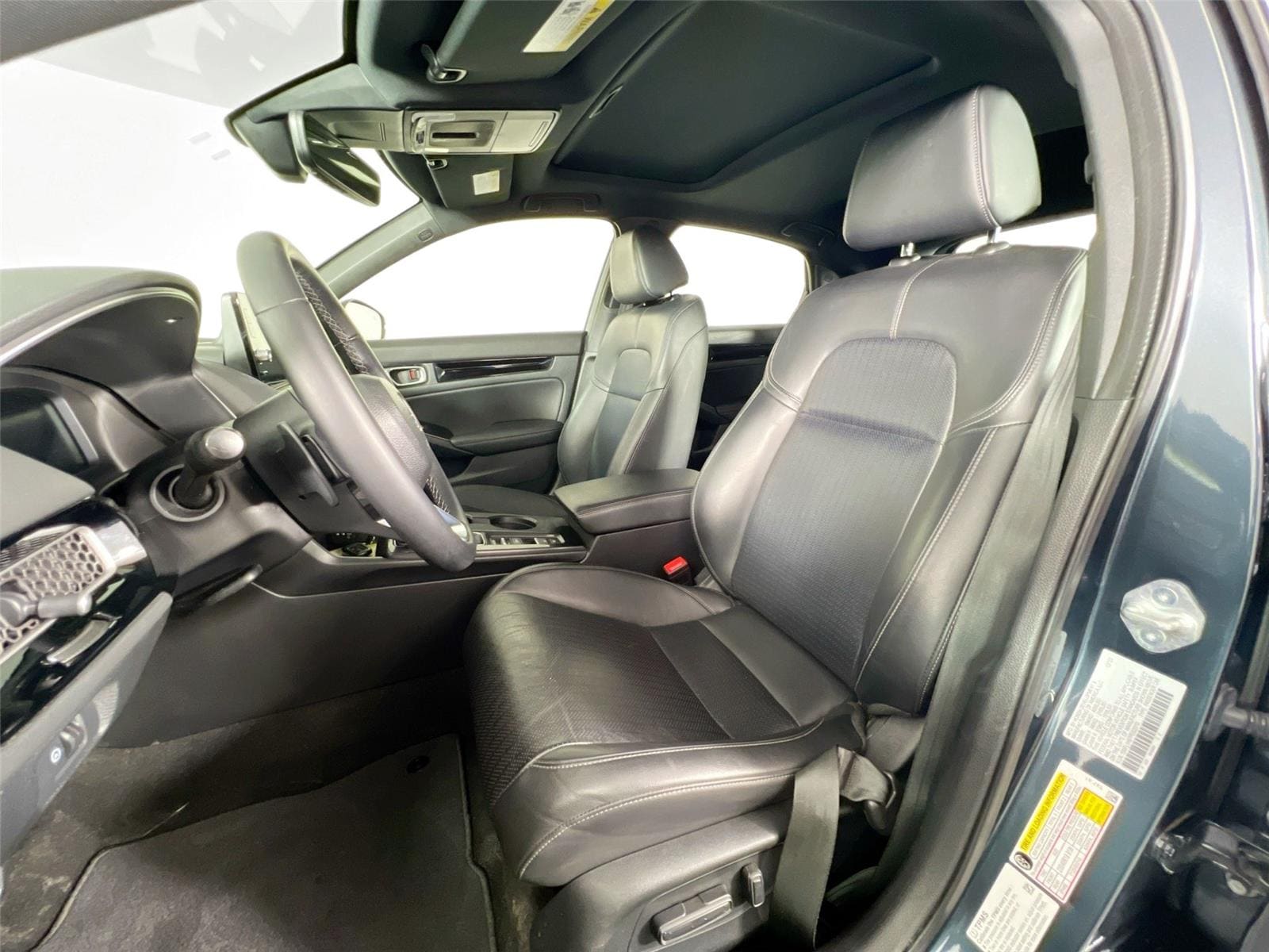 2023 Honda Civic Hatchback Sport Touring - Photo 23