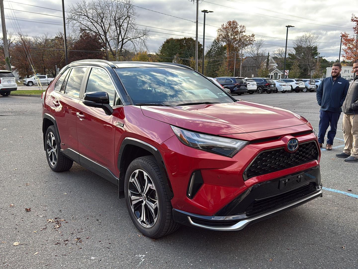 2024 Toyota RAV4 Prime XSE Premium photo 2