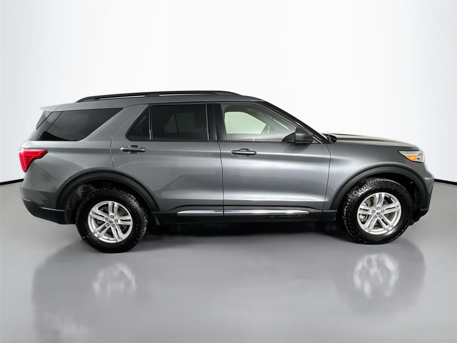 2022 Ford Explorer XLT - Photo 7