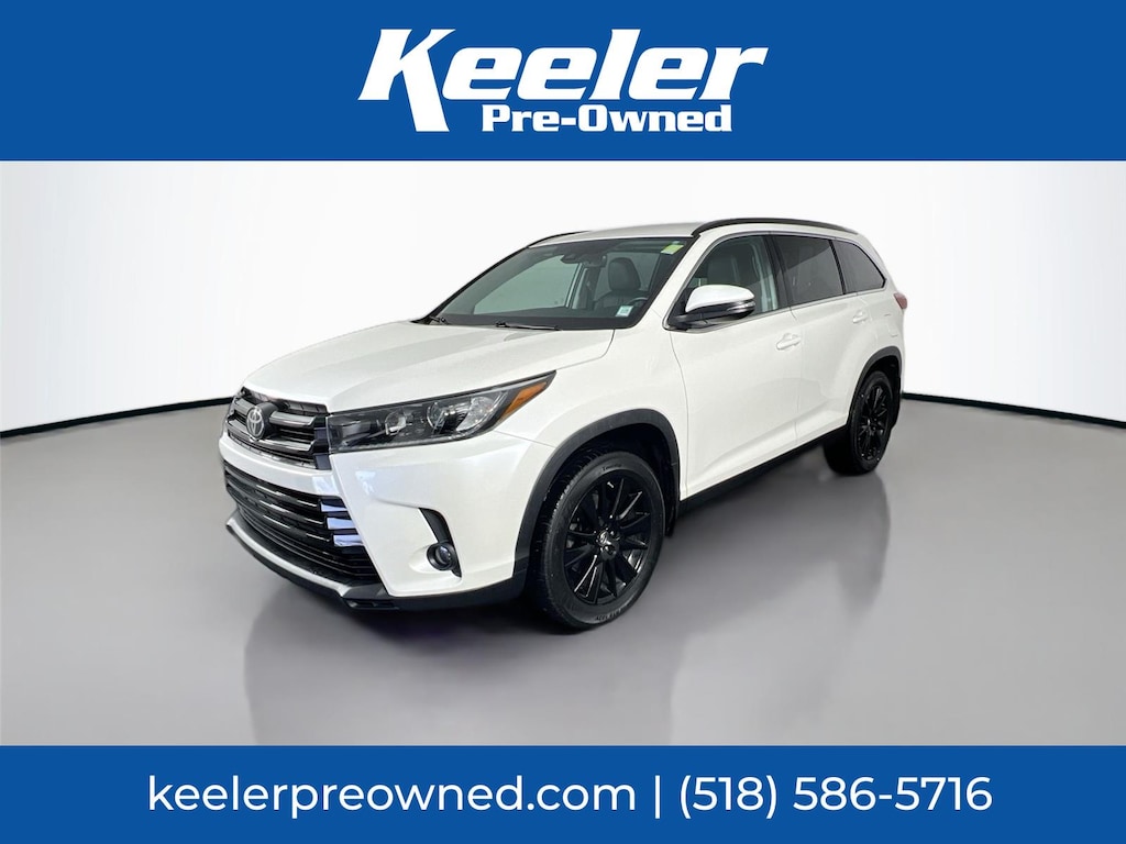 Used 2019 Toyota Highlander SE V6 SUV