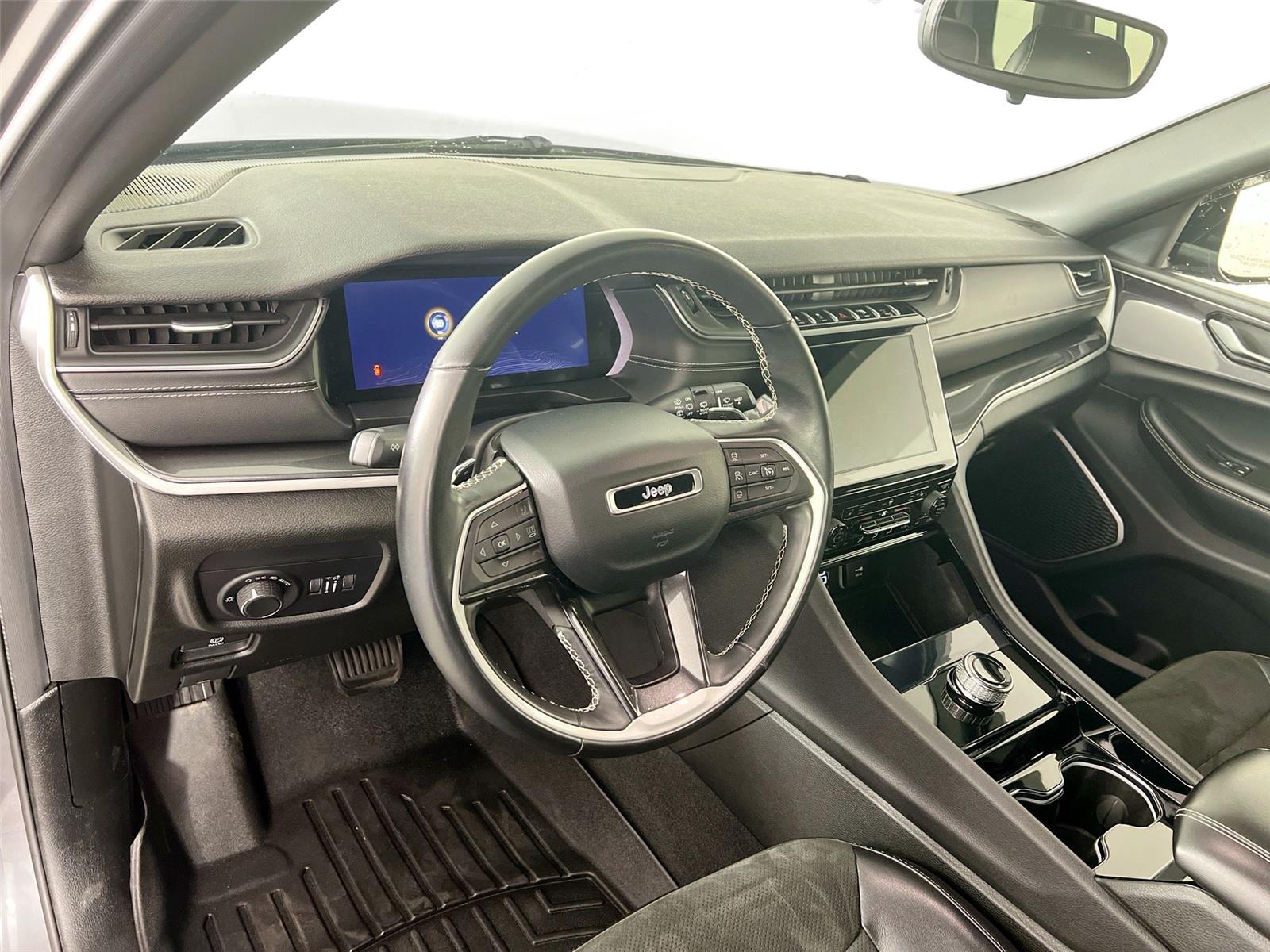 2021 Jeep Grand Cherokee L Altitude - Photo 10