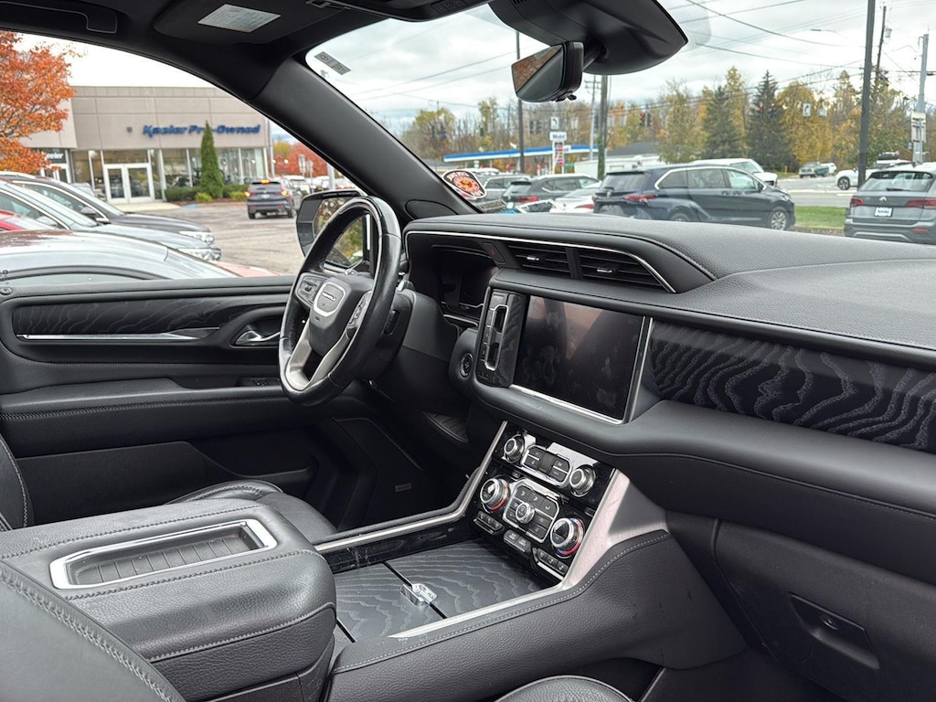Used 2023 GMC Yukon Denali SUV