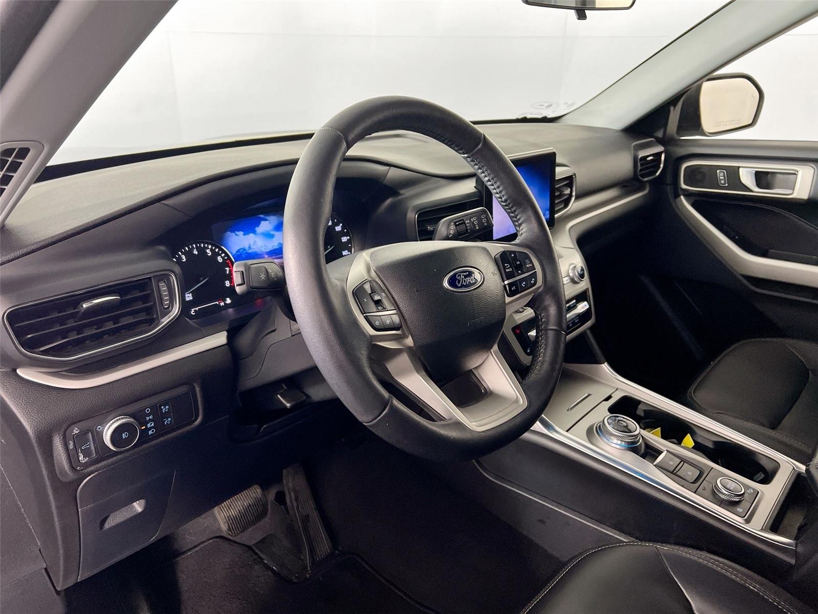 2022 Ford Explorer XLT - Photo 10