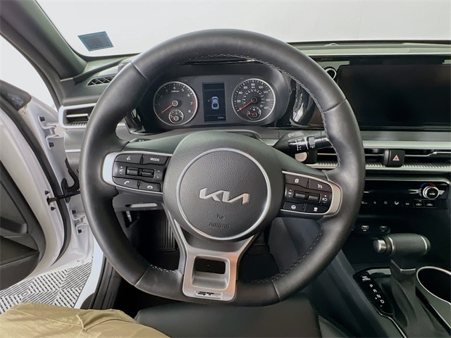 2024 Kia K5 GT-Line photo 11