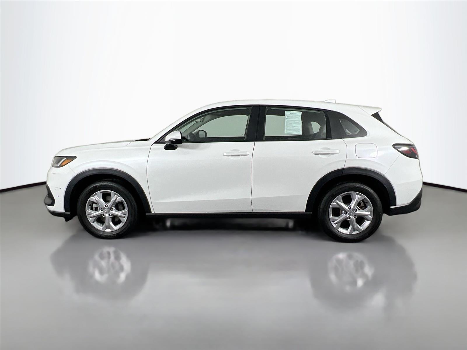 2024 Honda HR-V LX photo 2