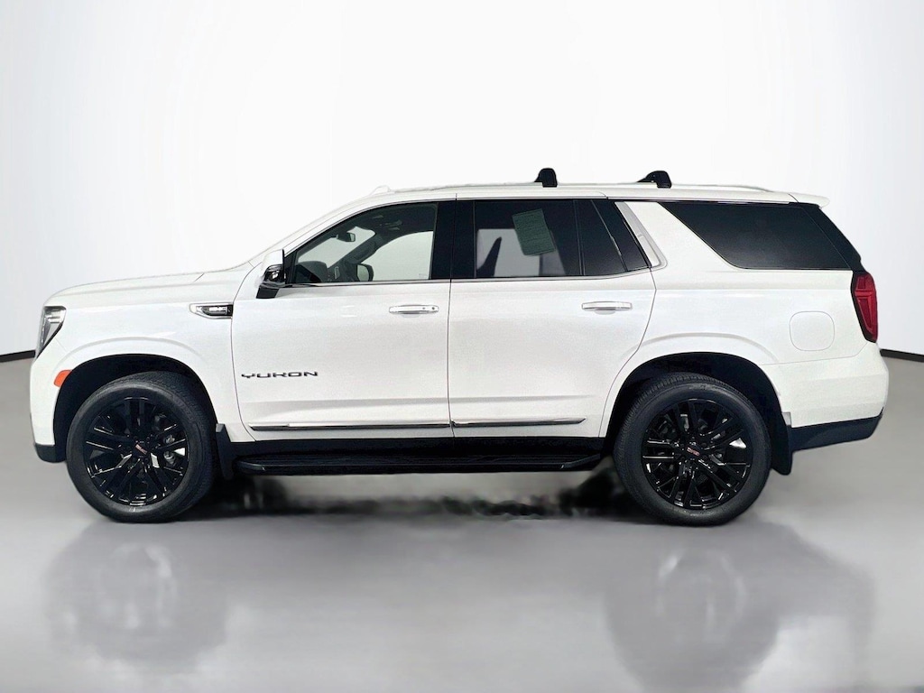 Used 2023 GMC Yukon SLT SUV