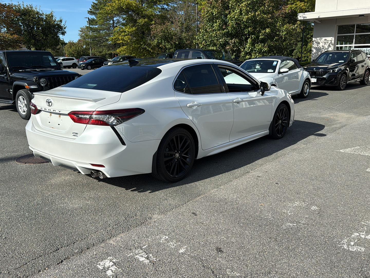 2021 Toyota Camry XSE photo 3