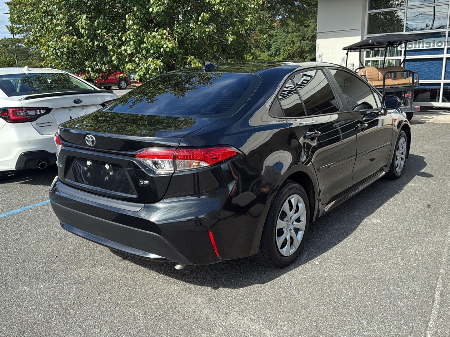 2022 Toyota Corolla LE photo 3