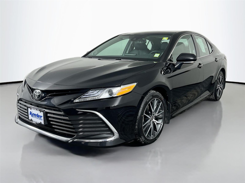 Used 2023 Toyota Camry XLE Sedan
