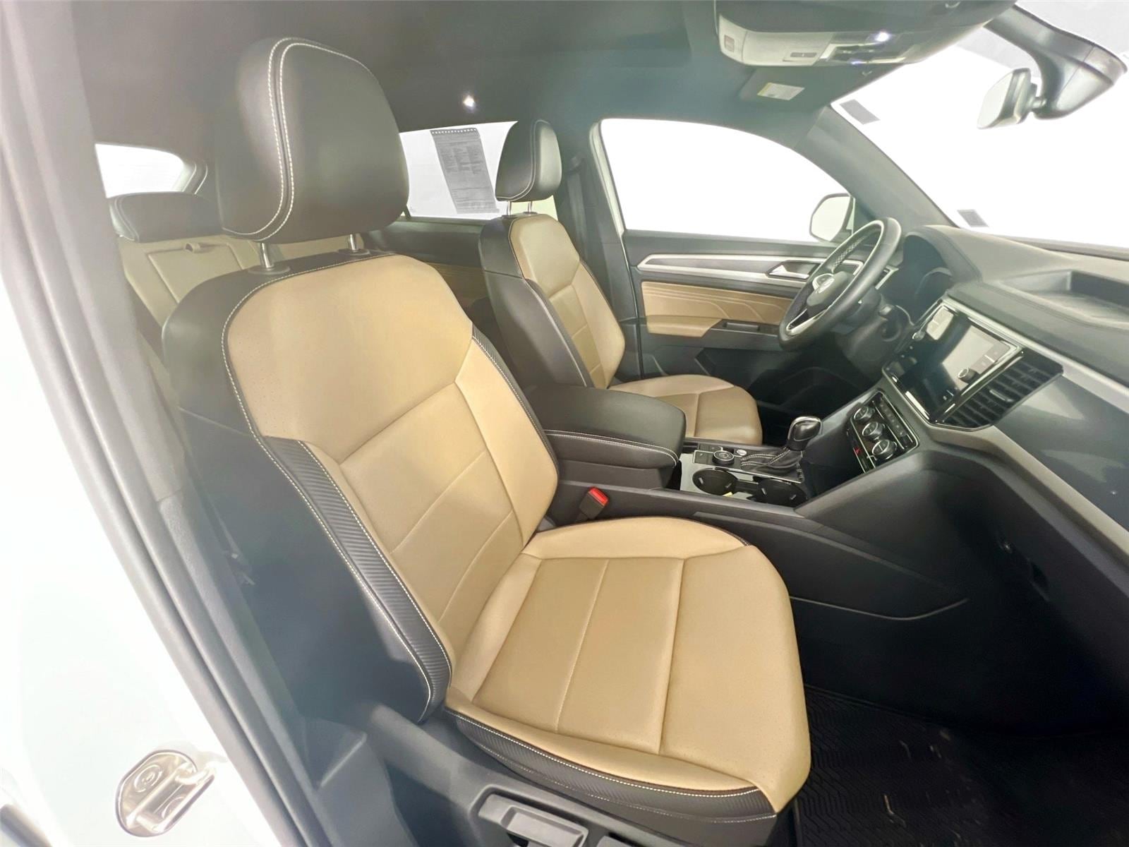 2022 Volkswagen Atlas Cross Sport SE w/Tech - Photo 27
