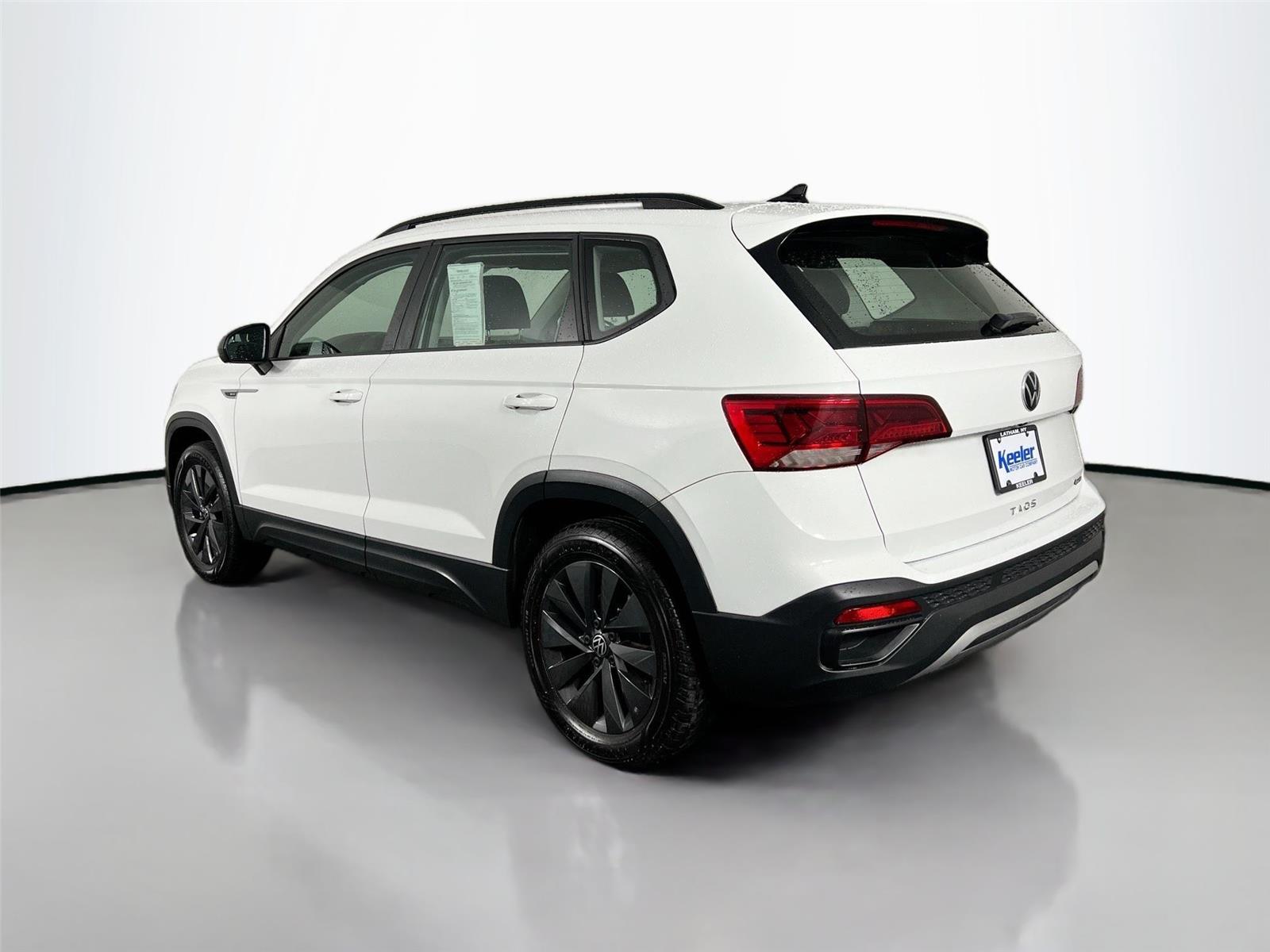 2022 Volkswagen Taos S photo 4
