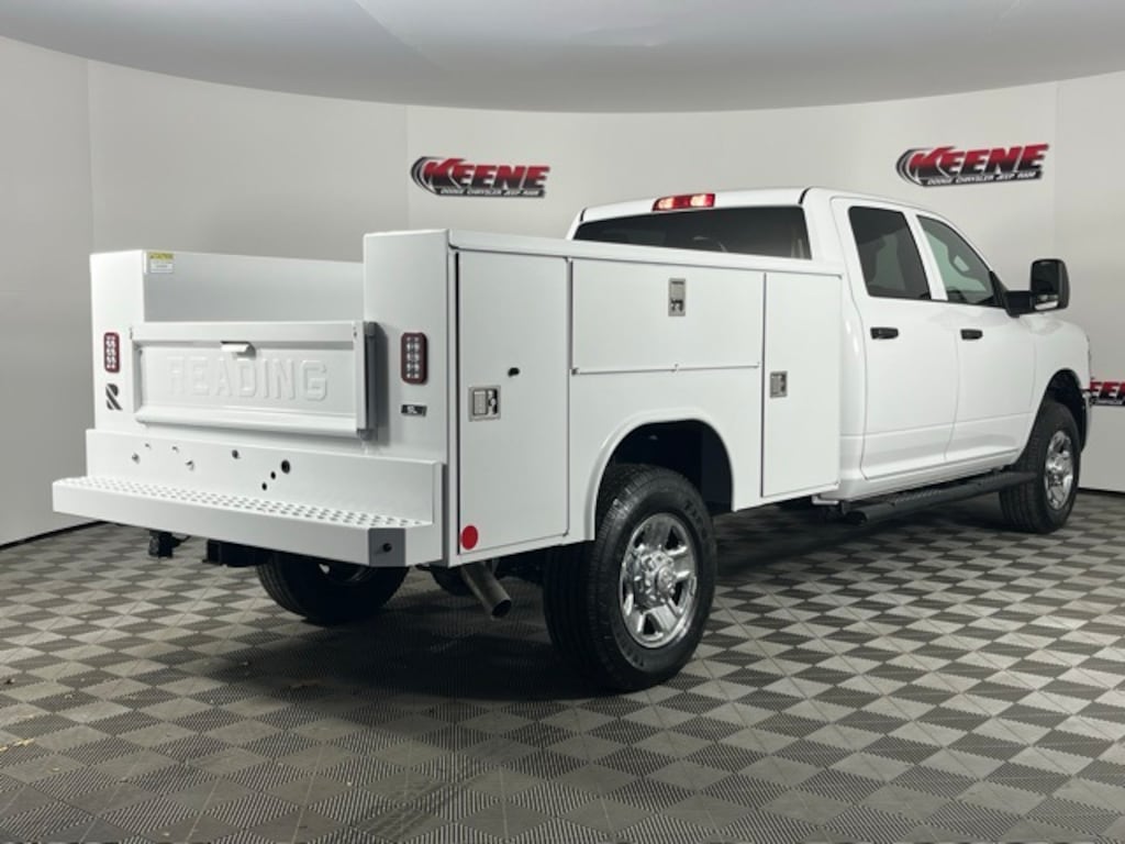 New 2026 Ram 2500 TRADESMAN CREW CAB 4X4 8' BOX Pickup
