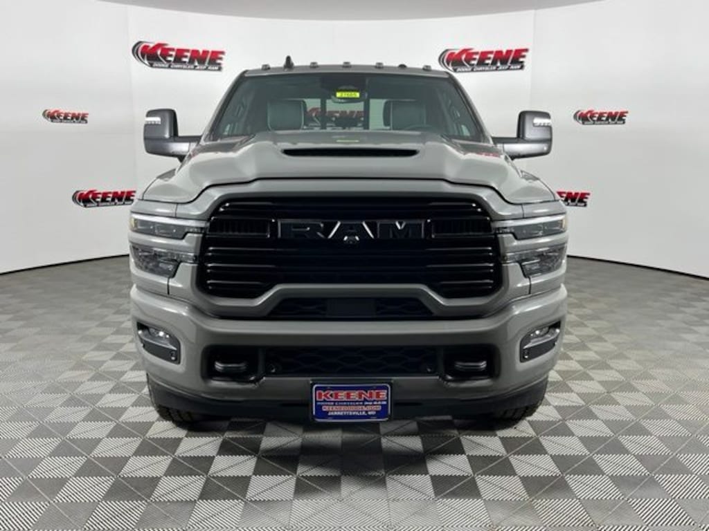 New 2026 Ram 2500 LARAMIE CREW CAB 4X4 6'4 BOX Pickup