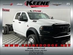 2026 Ram 5500 Chassis Cab TRADESMAN  CREW  4X4 84' CA Pickup