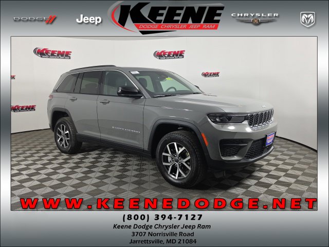 2027 Jeep Grand Cherokee Laredo
