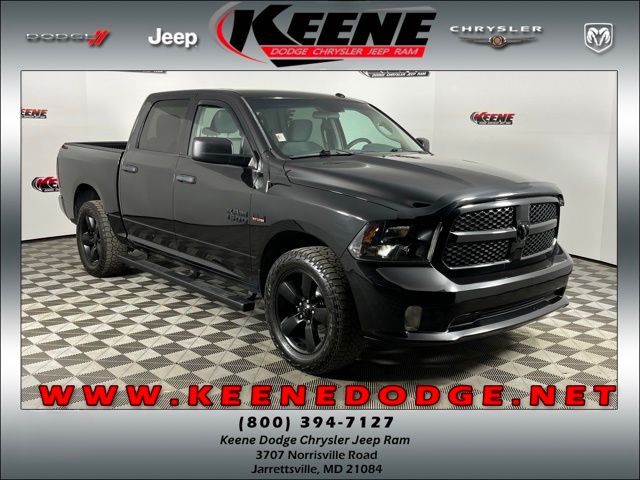 2018 RAM 1500 Express 4x4 Crew Cab 5'7's photo