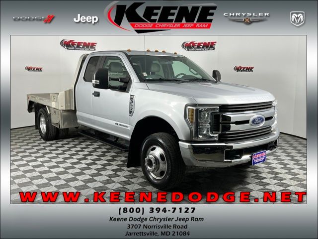 2019 Ford F-350 XL 4x4 SuperCab 8' Box DRW's photo
