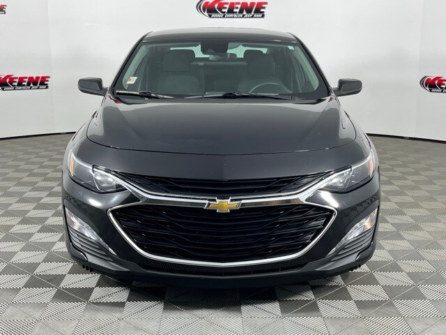 2023 Chevrolet Malibu 1LT photo 3