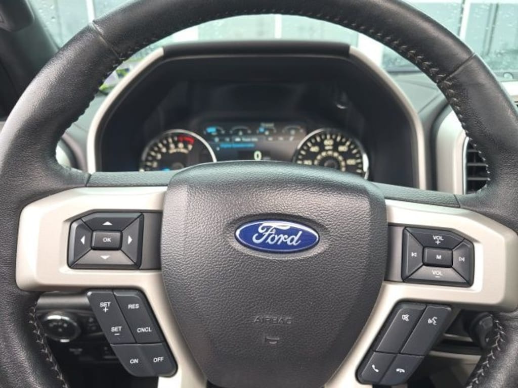 Used 2019 Ford F-150 Lariat Truck