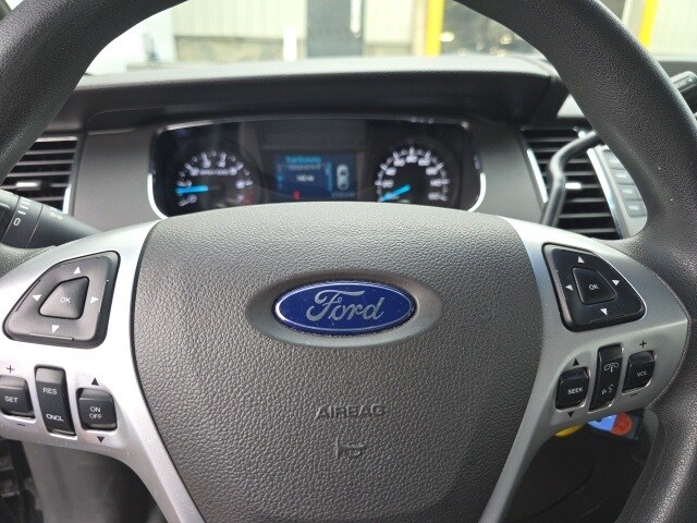 2018 Ford Taurus photo 4