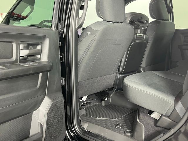 2025 RAM 2500 Tradesman - Photo 25