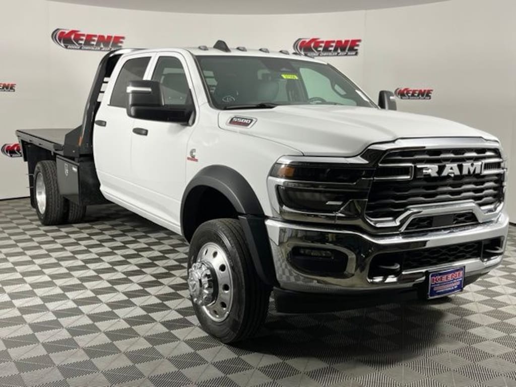 New 2026 Ram 5500 Chassis Cab TRADESMAN CREW 4X4 60' CA Pickup
