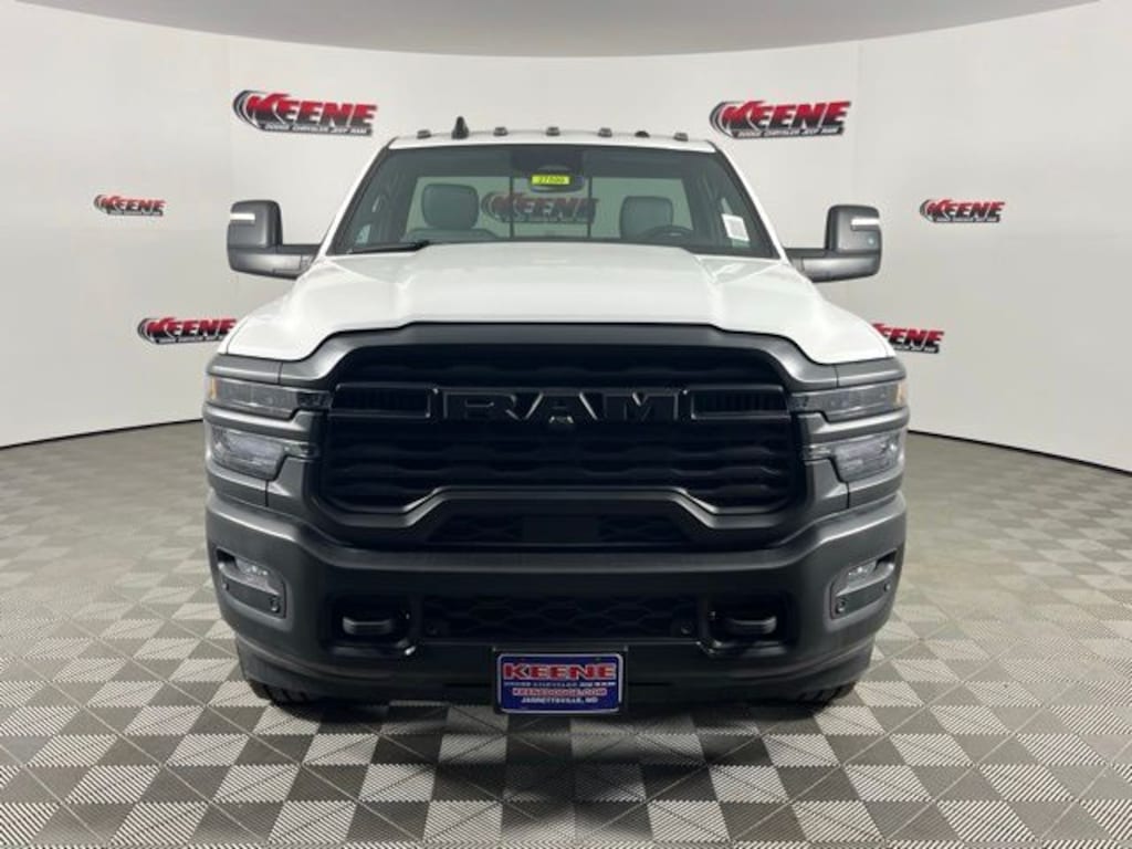 New 2026 Ram 3500 TRADESMAN REGULAR CAB 4X4 8' BOX Pickup