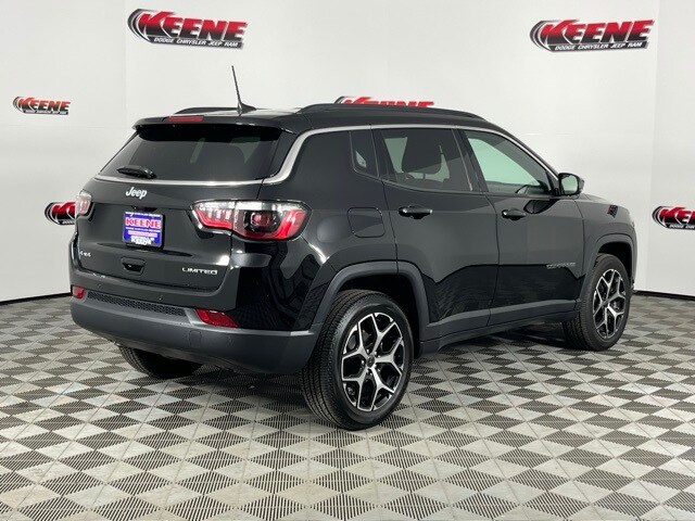 2025 Jeep Compass Limited photo 3