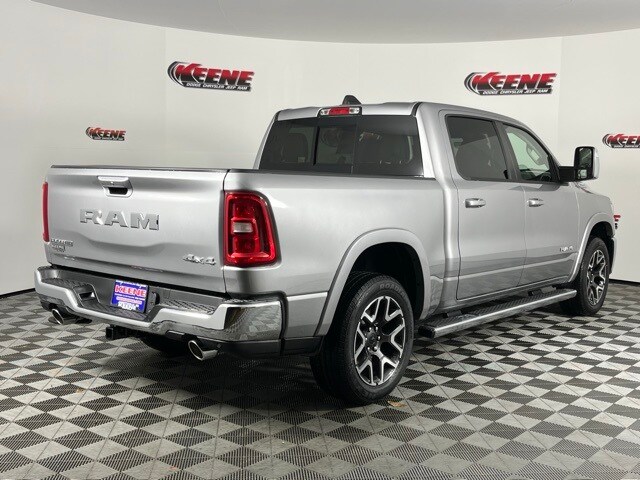 2025 Ram 1500 Laramie photo 3